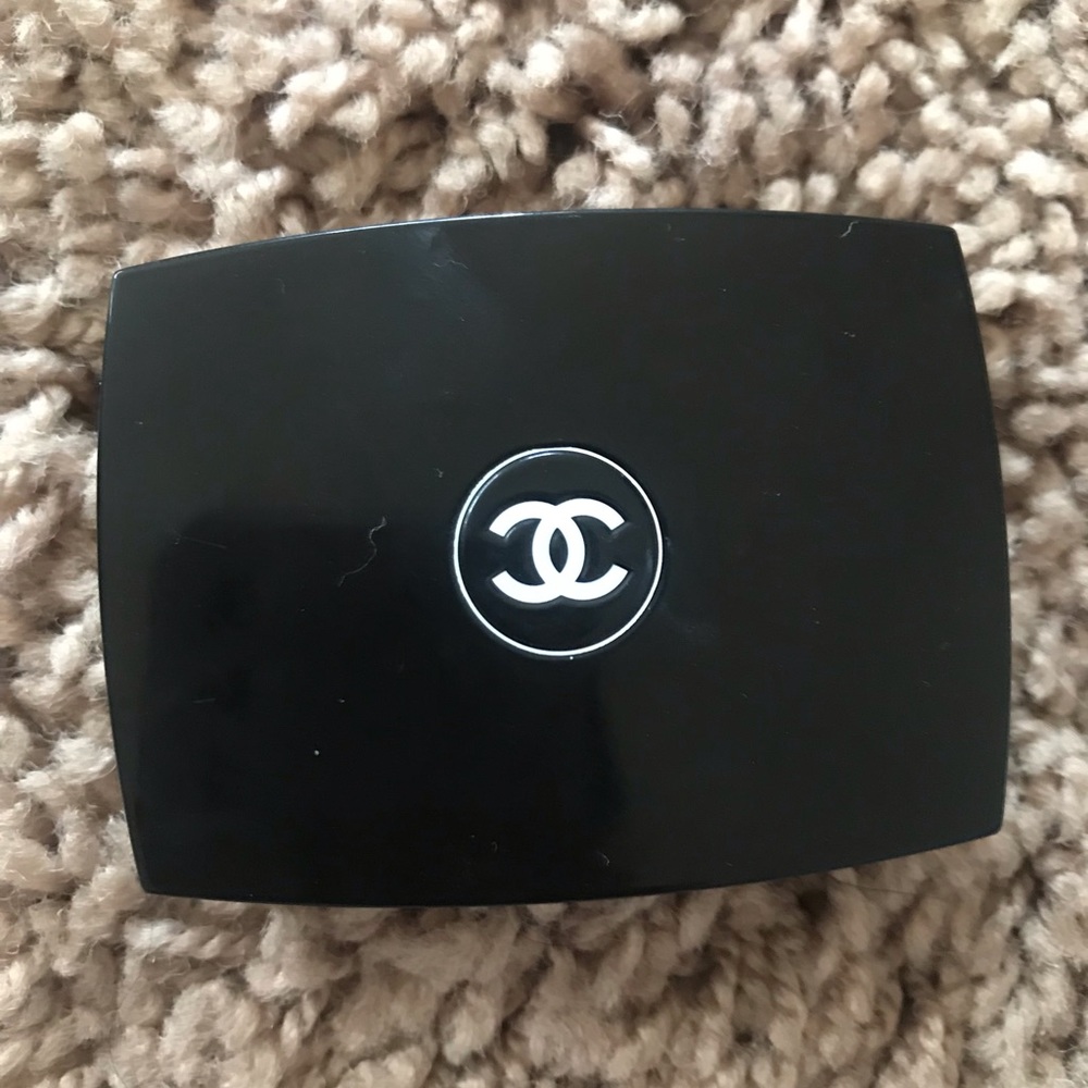 CHANEL OMBRÉ ESSENTIELLE 93 COMPLICE